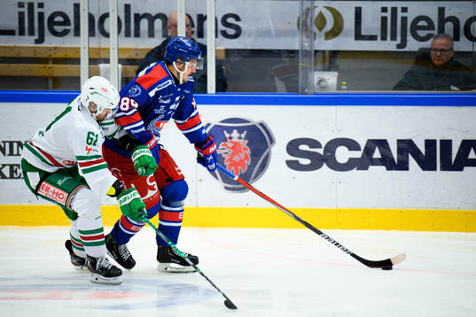 Rögles Ludvig Larsson och Oskarshamns Patrik Karlkvist