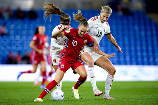 Caroline Graham Hansen of Norway against Justine