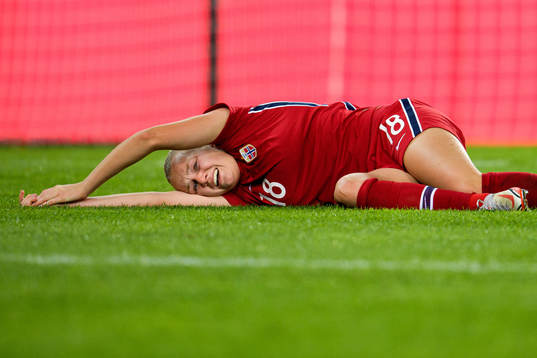 Frida Maanum of Norway in pain