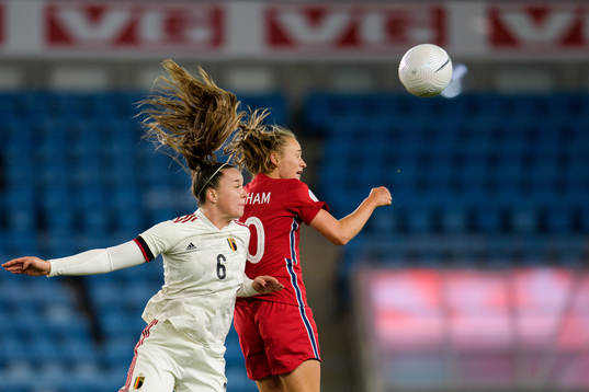 Tine De Caigny of Belgium and Caroline Graham Hansen of