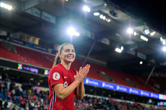 Vilde Bøe Risa of Norway celebrates