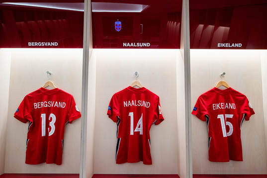 The kits of Guro Bergsvand, Lisa Fjeldstad Naalsund and