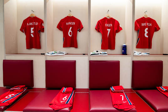 The kits of Julie Blakstad, Tuva Hansen, Ingrid Syrstad