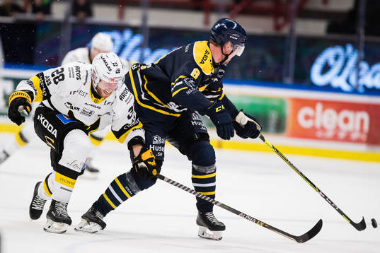 Västerås Lukas Zetterberg och Södertäljes Alexander