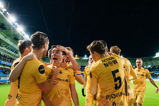 Hugo Vegard Vetlesen of Bodø/Glimt celebrates