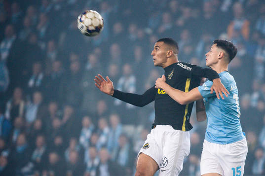 s Nabil Bahoui och Malmö FFs Anel Ahmedhodzic