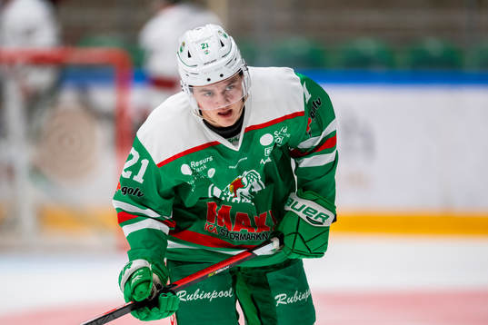 Rögles Sebastian Törnqvist deppar