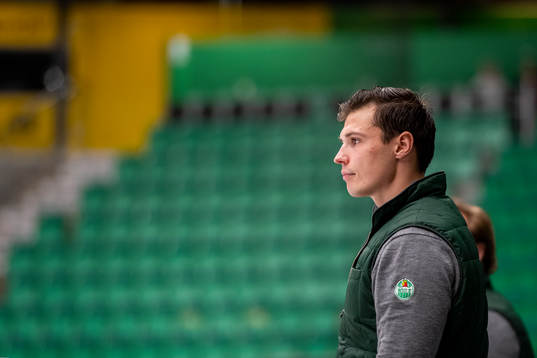 Rögles huvudtränare Max Bohlin