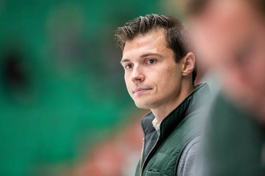 Rögles huvudtränare Max Bohlin
