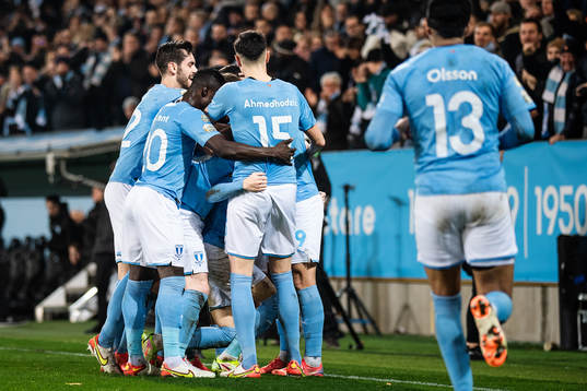 Malmö FFs spelare jublar