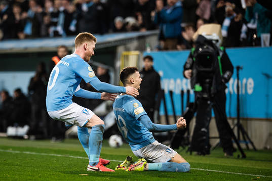Malmö FFs Anders Christiansen och Veljko Birmancevic jublar