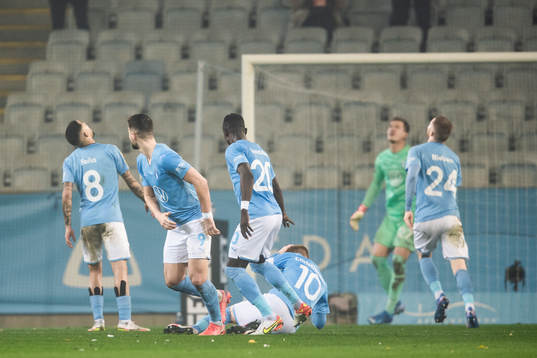 Malmö FFs Anders Christiansen har ont