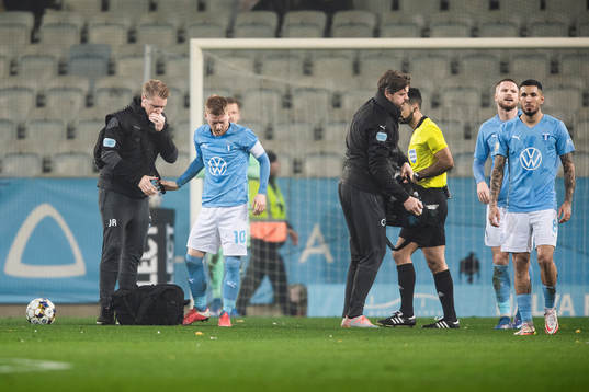 Malmö FFs Anders Christiansen får vård