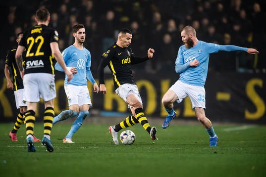 s Nabil Bahoui och Malmö FFs Jo Inge Berget