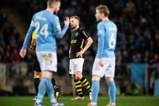 s Sebastian Larsson deppar