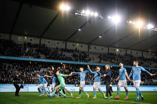 Malmö FFs spelare jublar