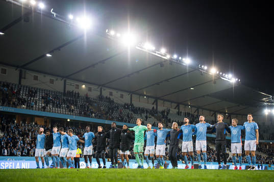 Malmö FFs spelare jublar