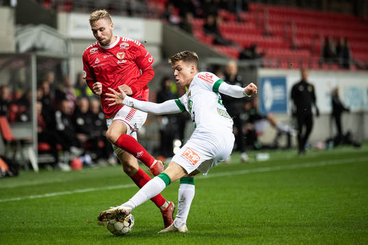 Kalmars Edvin Crona och Varbergs Daniel Krezic