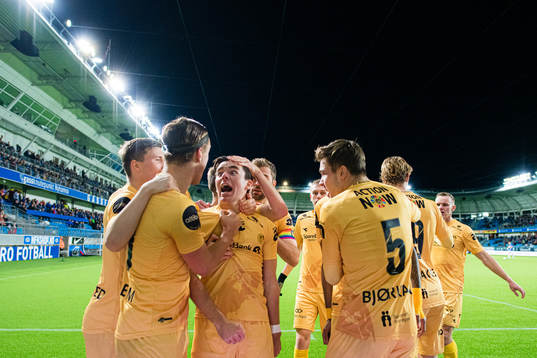 Hugo Vegard Vetlesen of Bodø/Glimt celebrates