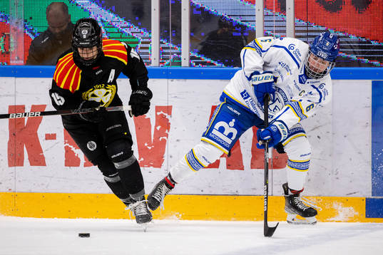 Brynäs  Lara Stalder och Leksands Gracen Hirschey