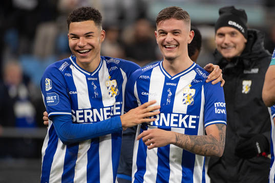 IFK Göteborgs Alexander Jallow jublar
