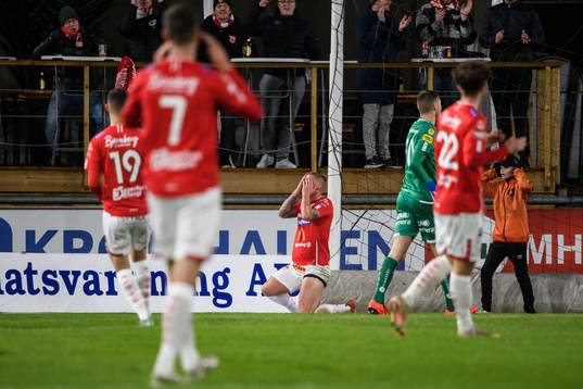 Degerfors Victor Edvardsen deppar