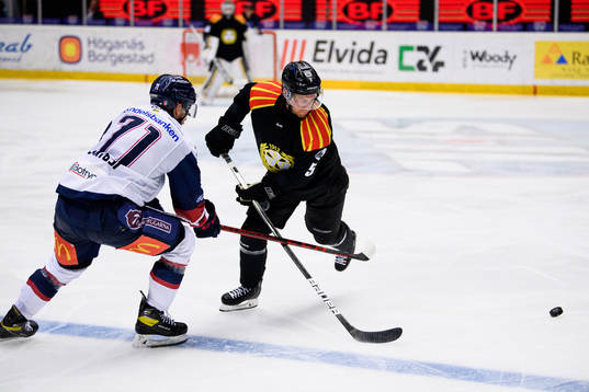 Linköpings Robert Lantosi och Brynäs Chay Genoway