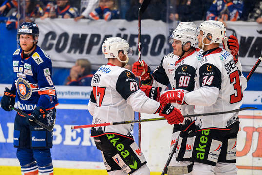 Malmö Redhawks Joakim Ryan, Lance Bouma och Carl