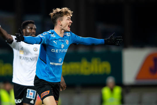 Halmstads Alexander Johansson reagerar