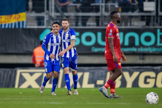IFK Göteborgs Hosam Aiesh och Marcus Berg jublar