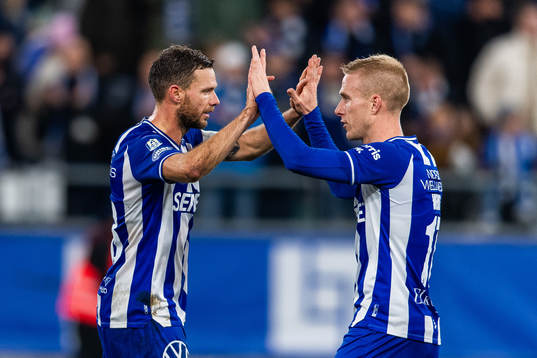 IFK Göteborgs Marcus Berg och Oscar Wendt  jublar