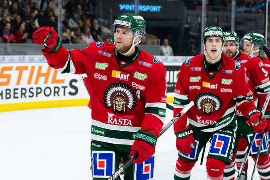 Frölundas Christian Folin jublar