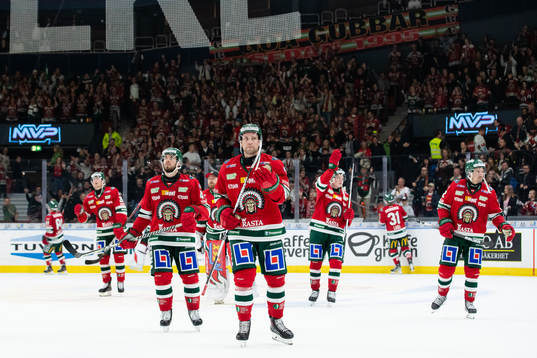 Frölundas Viktor Ekbom jublar