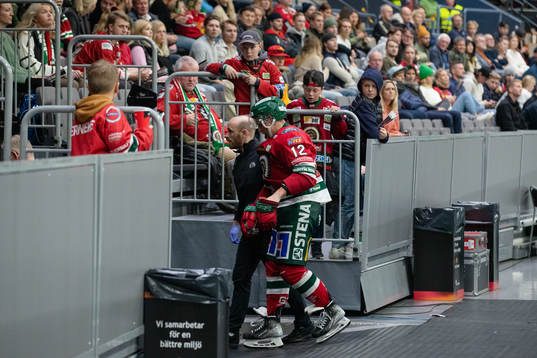 Frölundas Max Friberg lämnar isen för vård