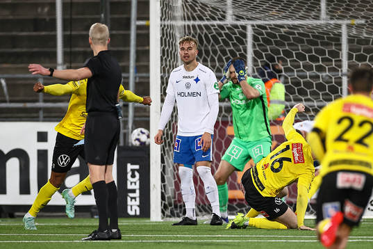 Jubel och IFK Norrköpings målvakt Oscar Jansson och