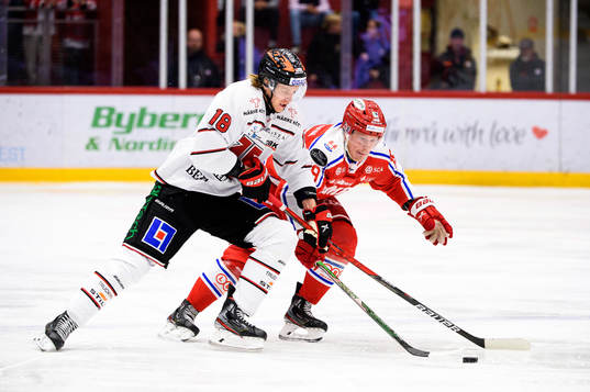 Örebros Rodrigo Abols och Timrås Erik Andersson