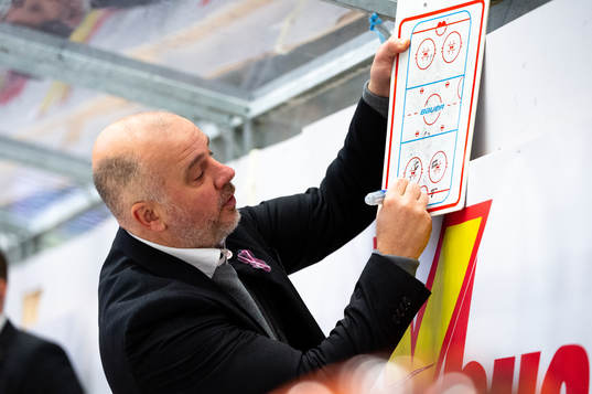 Örebros assisterande tränare Stefan Nyman