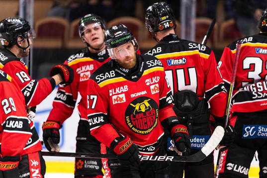 Luleås Linus Omark jublar