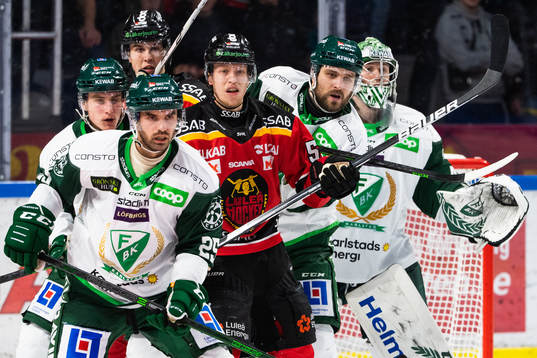 Färjestads Martin Johansson och Luleås Vilmos Gallo