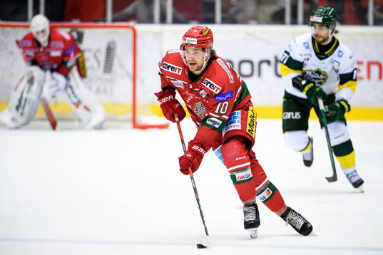 Modos Tanner Macmasterunder ishockeymatchen i