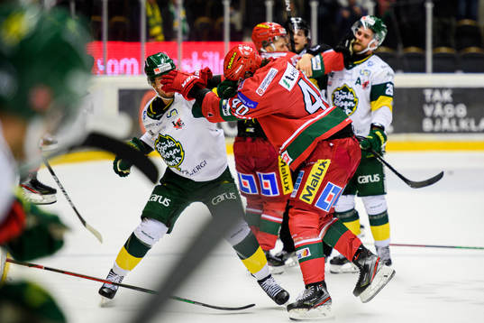 Björklövens Francis Perron och Modos David Bernhardt