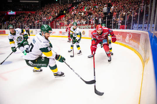 Björklövens Alex Hutchings och Modos Sam Vigneault