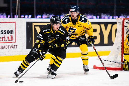 s Lucas Carlsson