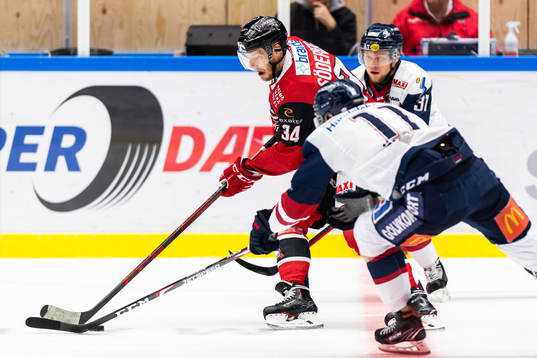 Malmö Redhawks Carl Söderberg och Linköpings Jesper