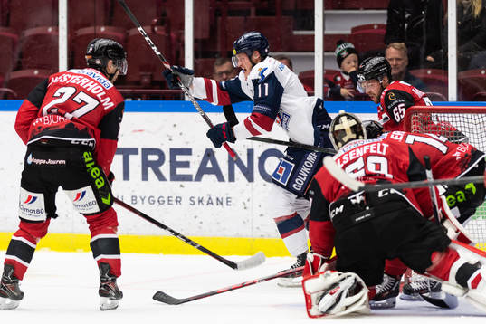 Linköpings Henrik Törnqvist jublar