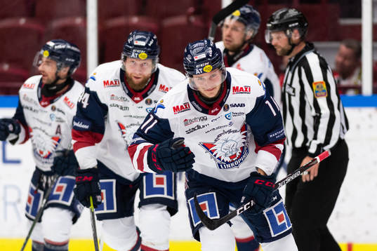 Linköpings Henrik Törnqvist jublar