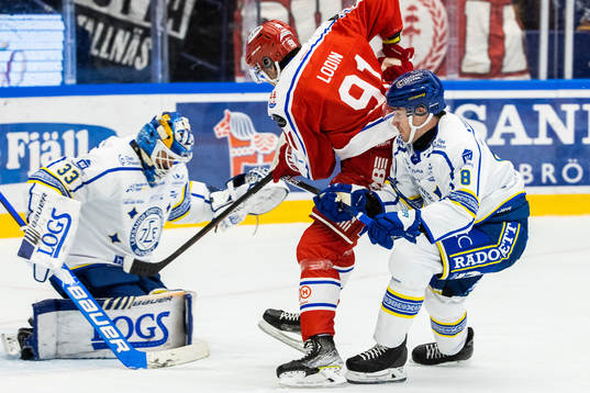 Leksands målvakt Axel Brage och Matt Caito