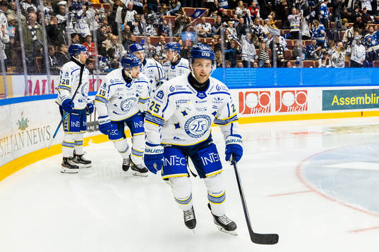 Leksands Carter Camper jublar