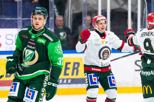 Färjestads Adam Ginning deppar