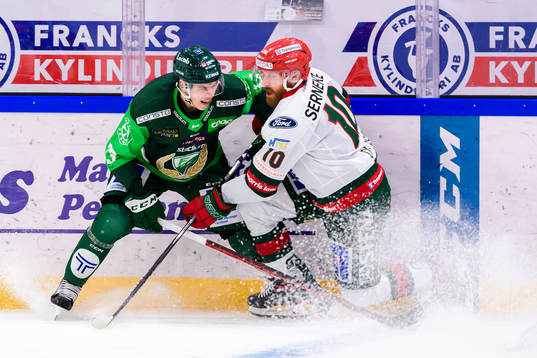 Färjestads Albert Johansson och Frölundas Jens Olsson